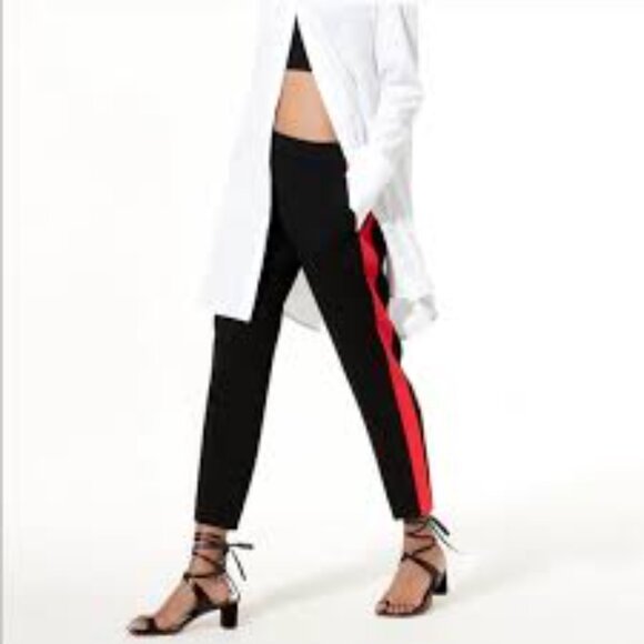 Aritzia Babaton Conan Crop Pant Black red woman  size 8 - Picture 1 of 7